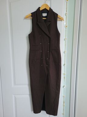 Vintage Espirit- Sleeveless Double-Breasted Dark Brown Dress